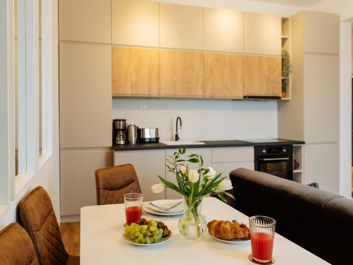 Sunny 2Br Flat - Top Location - Amazing Balcony 布加勒斯特 外观 照片